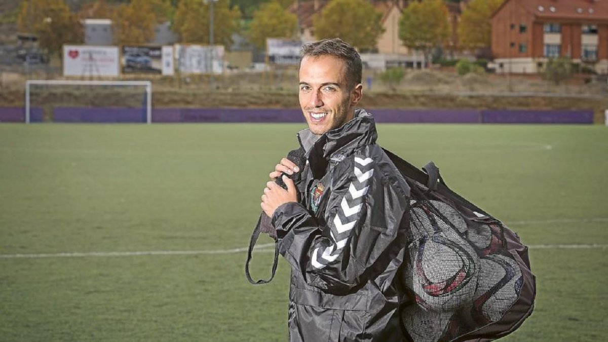 Borja Jiménez posa durante su etapa en el Valladolid B.-MIGUEL ÁNGEL SANTOS / ELMUNDO DIARIO DE VALLADOLID