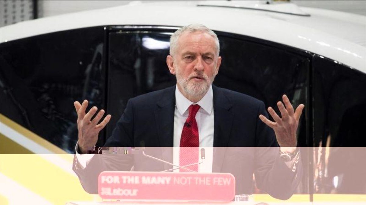 Jeremy Corbyn durante su intervención sobre el brexit.-EFE / WILL OLIVER