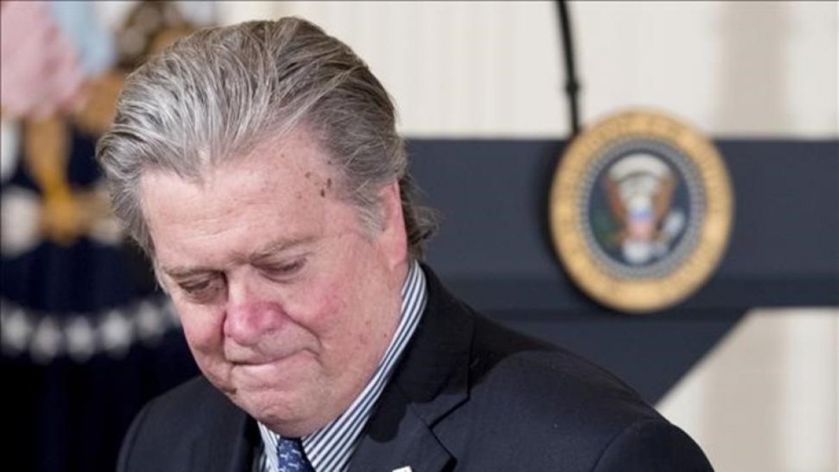 Steve Bannon, exestratega jefe de Donald Trump, en una comparecencia del presidente de EEUU en la Casa Blanca.-/ ANDREW HARNIK (AP)