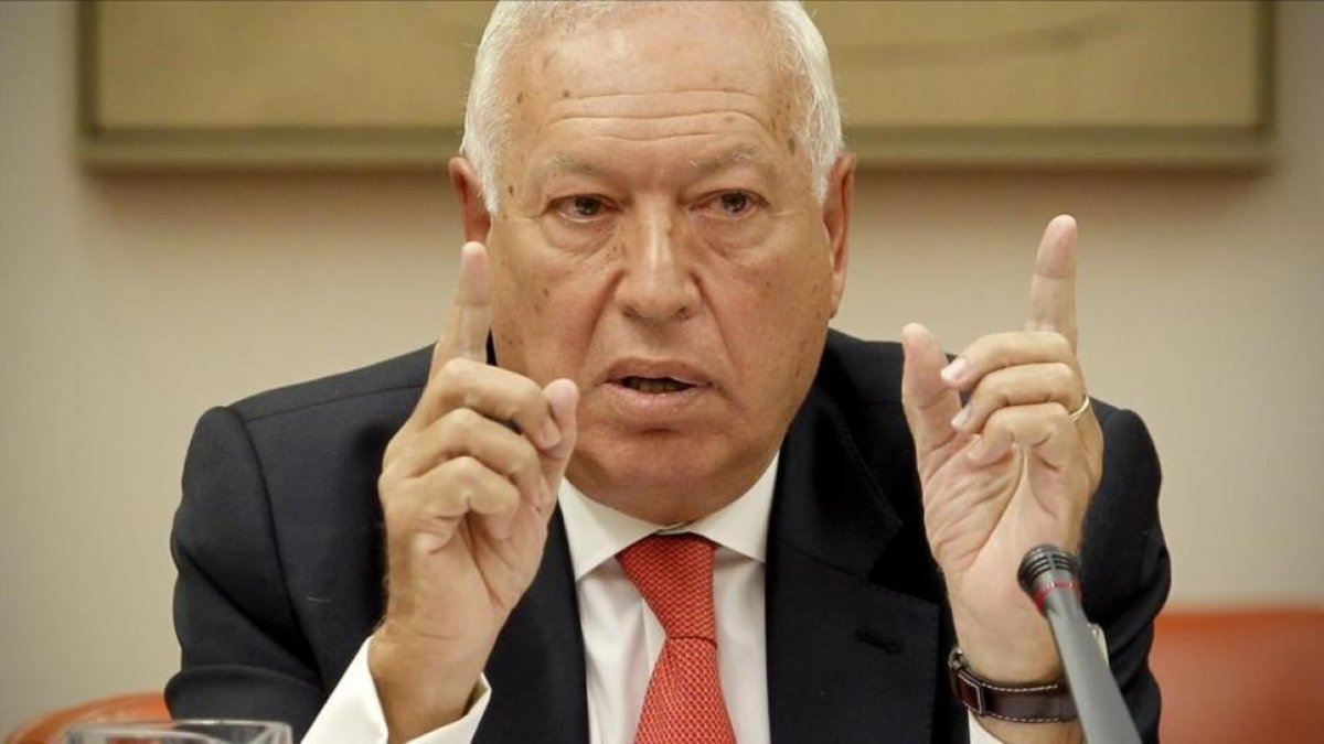 El ministro de Asuntos Exteriores, José Manuel García Margallo, en una reciente comparecencia en comisión.-JOSÉ LUIS ROCA