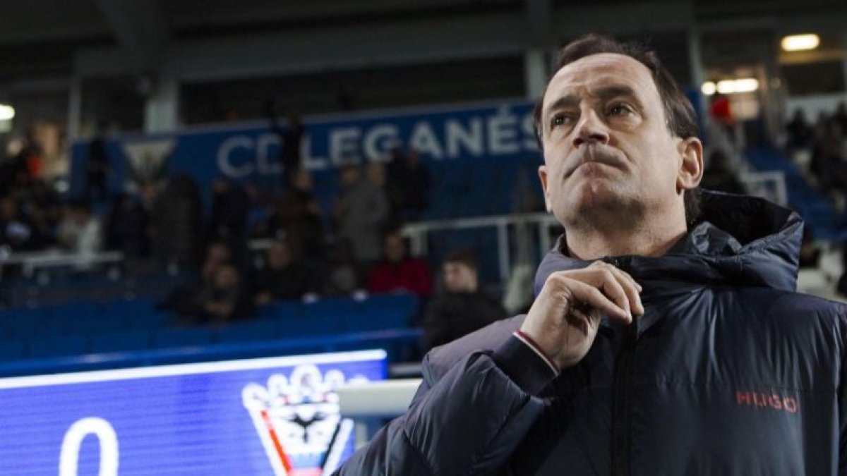 Joseba Etxeberria, técnico del CD Mirandés. LALIGA