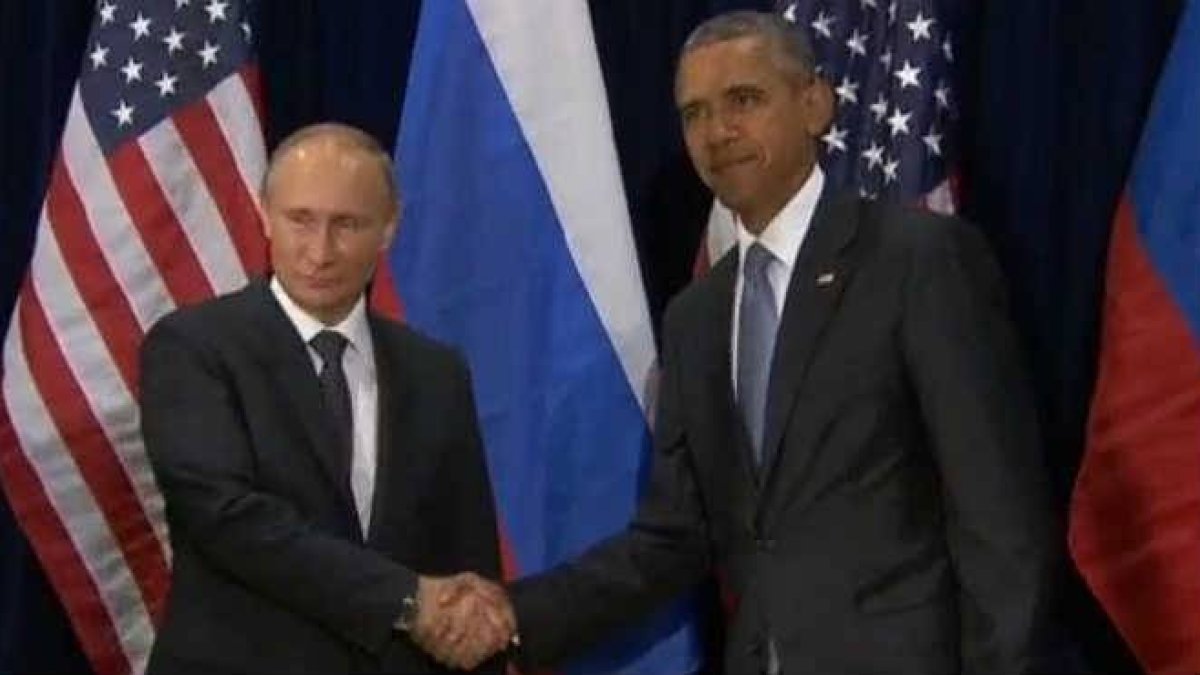 Saludo entre Obama y Putin en la ONU-ATLAS