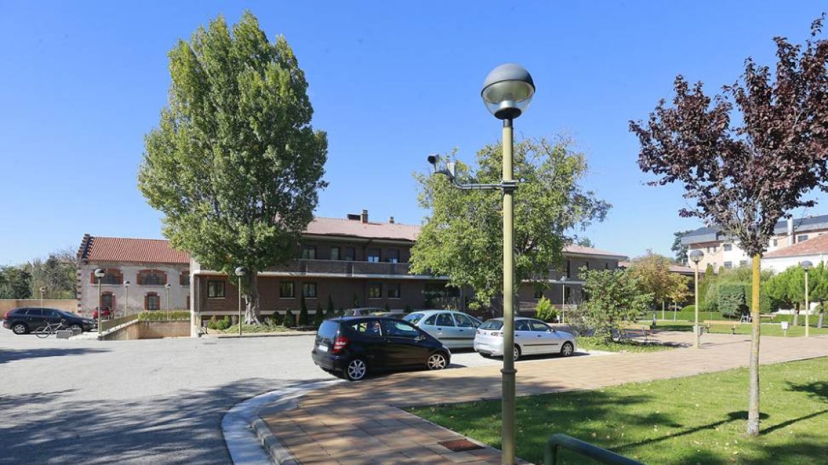Residencia para mayores Nuestra Señora del Perpetuo Socorro.-RAÚL G. OCHOA
