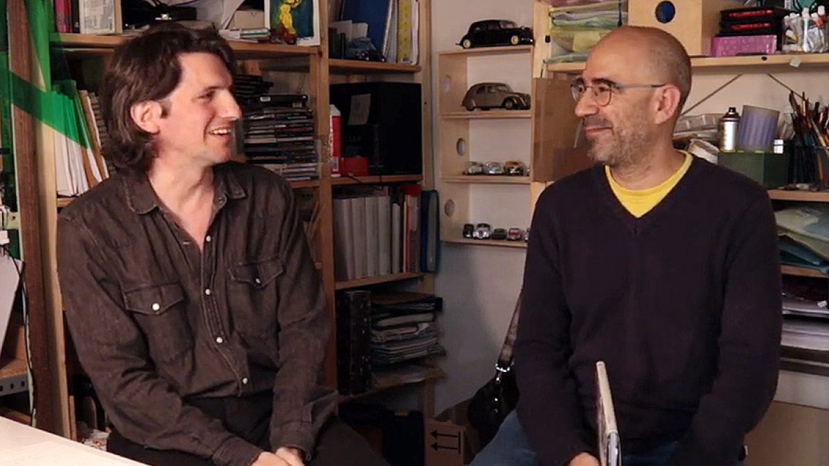 Miguel Navia (izquierda) y Óscar Esquivias han unido su talento en la obra 'Alguien se despierta a medianoche'. REINO DE CORDELIA