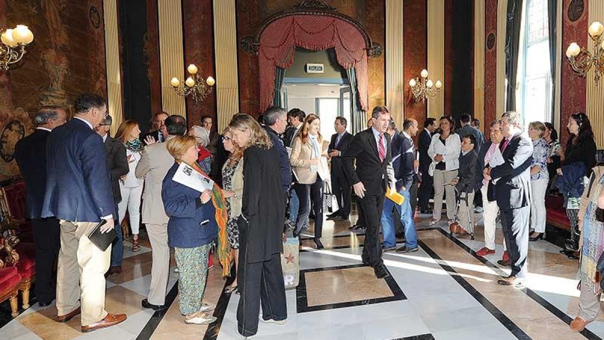 Reunión del Consejo Social de Burgos que se celebró en septiembre del año pasado.-RAÚL G. OCHOA