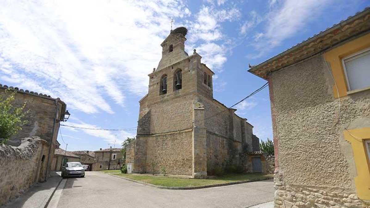 Vista de la iglesia de San Esteban.-RAÚL G. OCHOA
