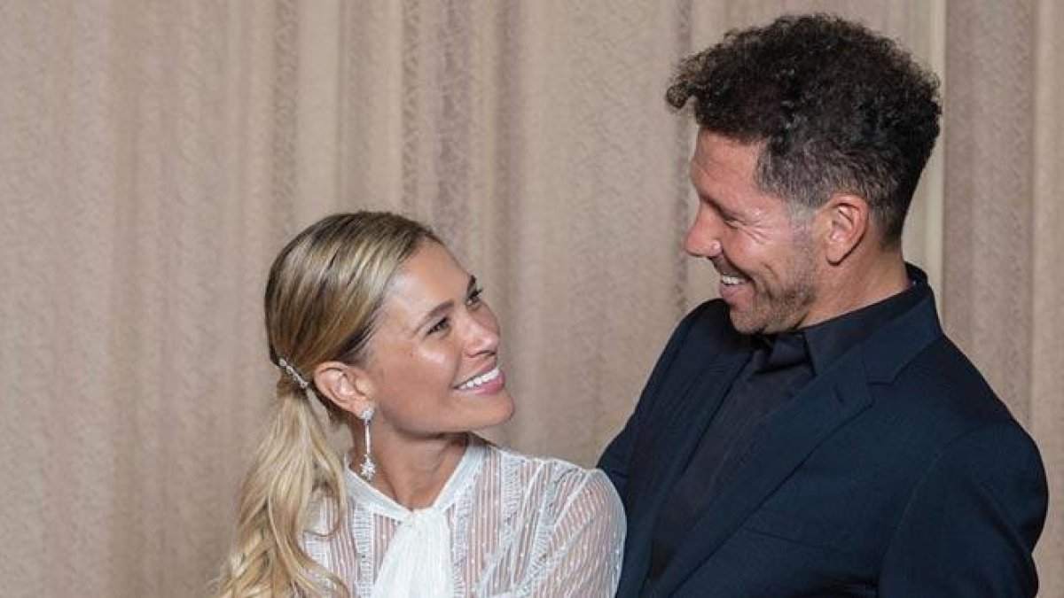 Diego Simeone y Carla Pereyra.-EUROPA PRESS