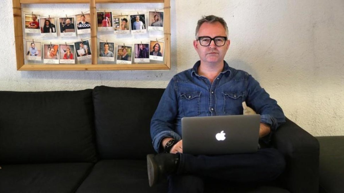 Mike Butcher, director del portal de noticias tecnológicas 'Techcrunch', en Barcelona.-ELISENDA PONS