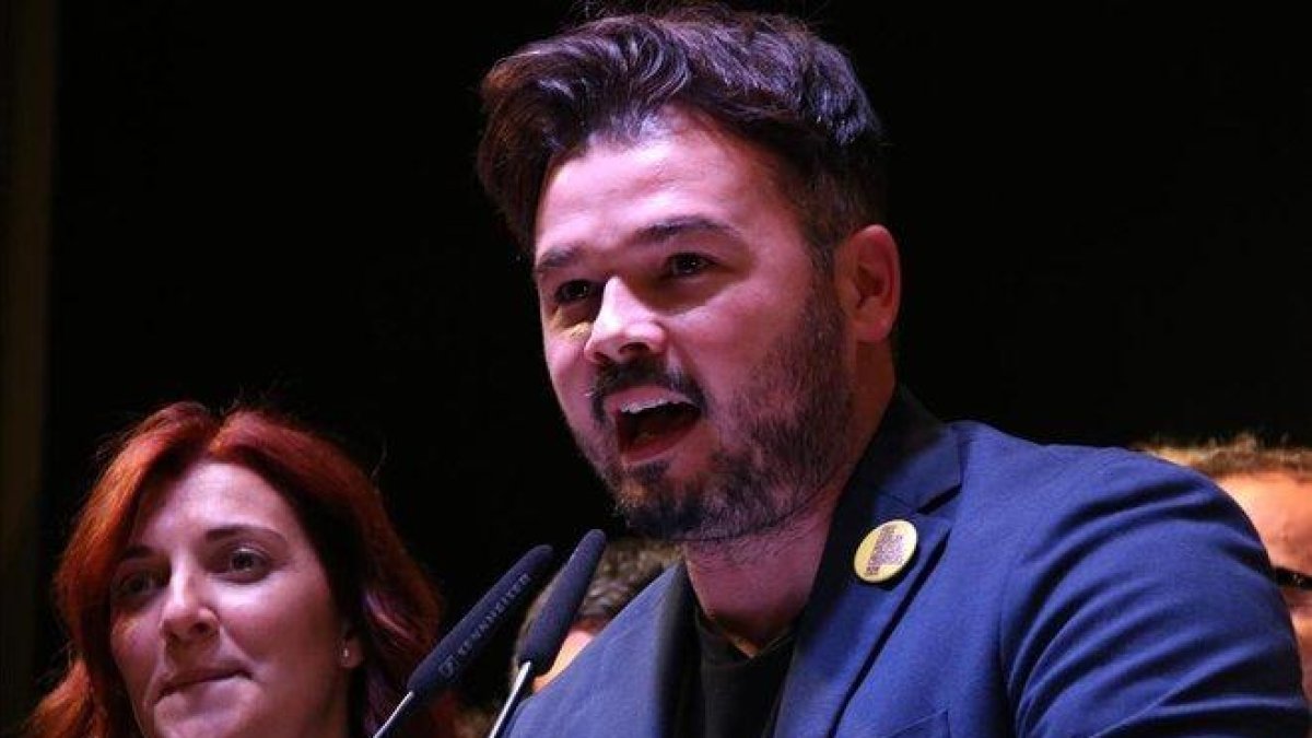 Gabriel Rufian, durante la noche electoral.-ELISENDA ROSANAS (ACN)