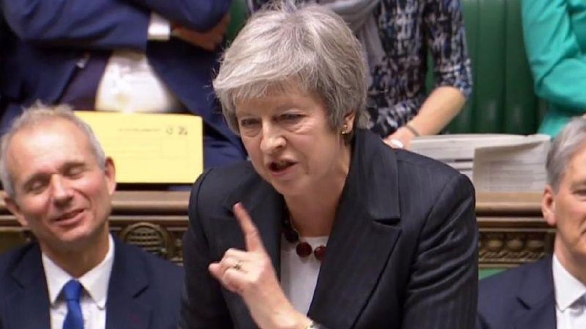 Theresa May en la Cámara de los Comunes.-AFP