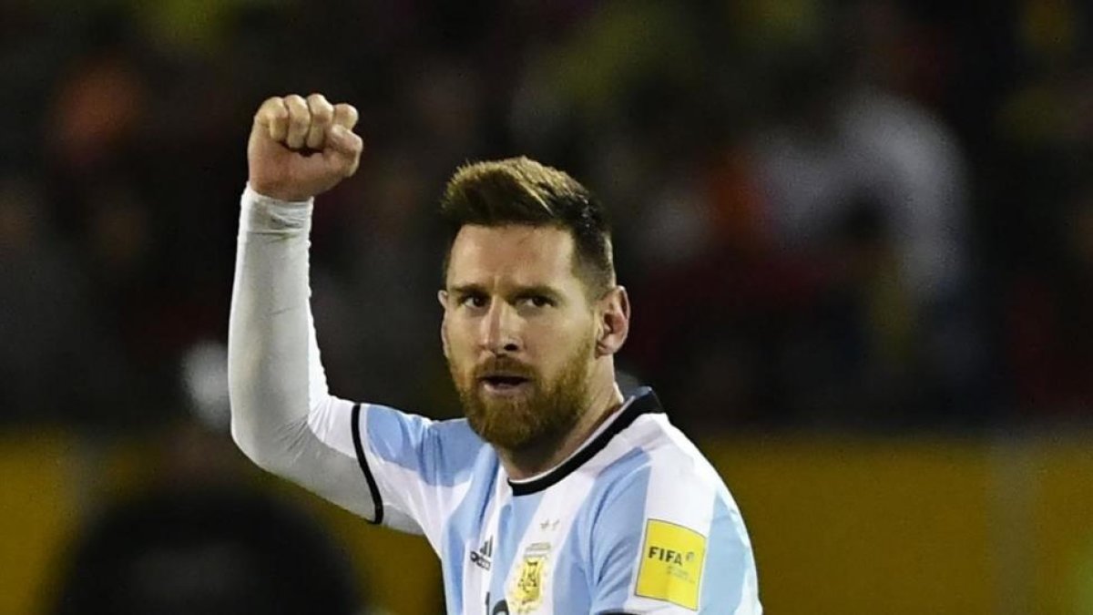 Messi celebra la victoria de Argentina en Ecuador para el Mundial-JUAN RUIZ