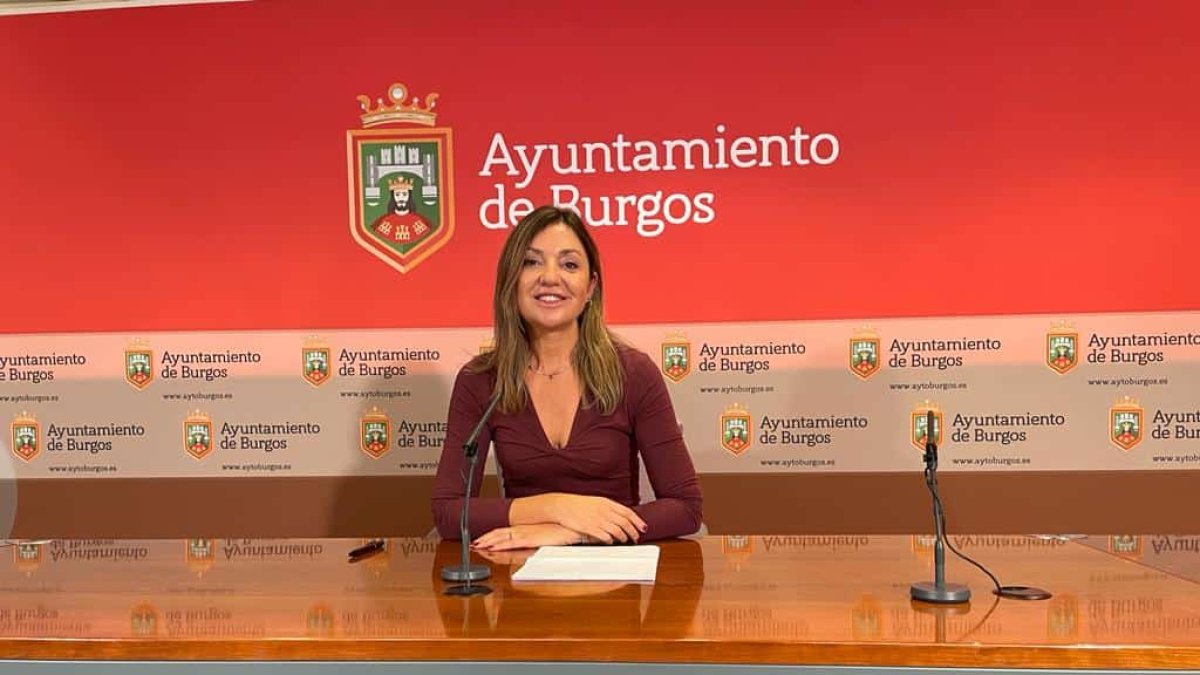 La portavoz del PP, carolina Blasco, durante su intervención.