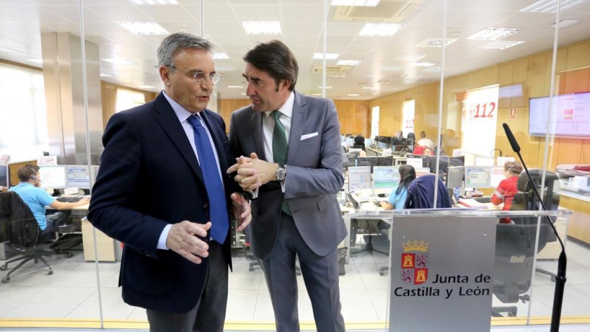 El consejero de Fomento y Medio Ambiente, Juan Carlos Suárez-Quiñones, presenta el balance semestral del 112.-ICAL