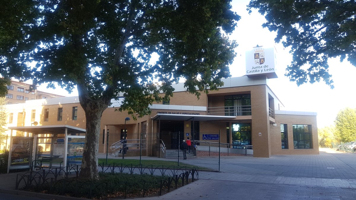 Los primeros PCR llegan a los ambulatorios Norte y Sur. ECB