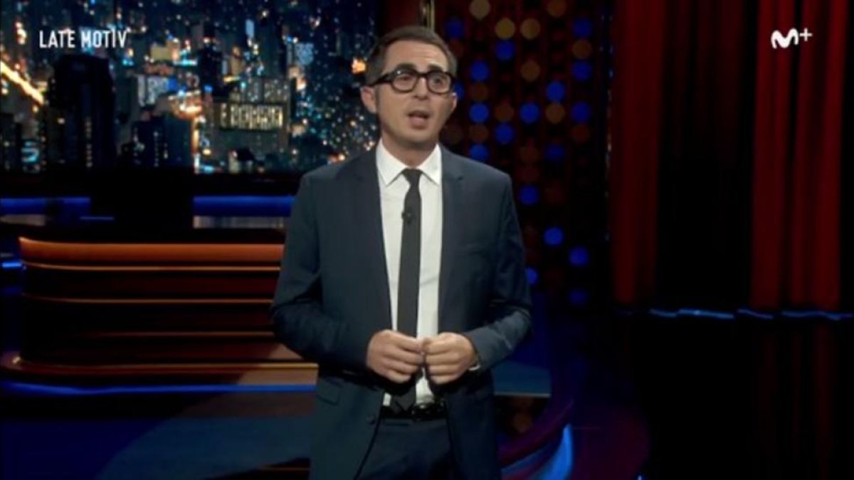 Berto Romero, durante su monólogo en el programa Late Motiv.-EL PERIÓDICO
