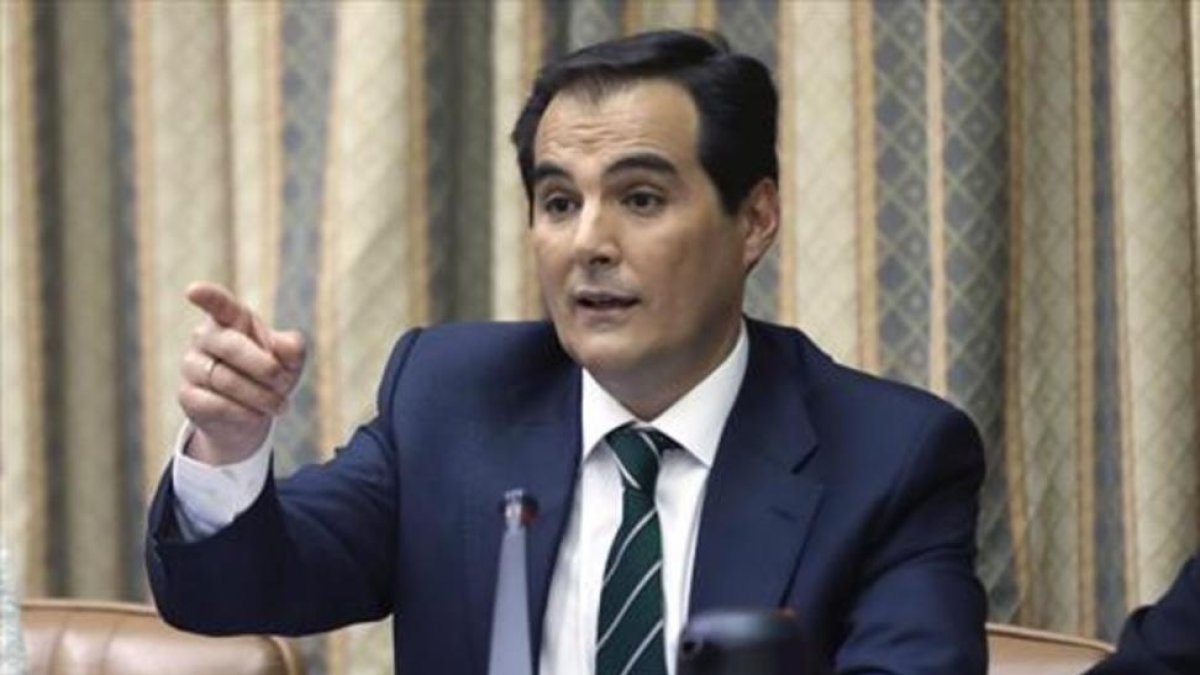 José Antonio Nieto, en la Comisión de Interior del Congreso, en mayo-EFE / EMILIO NARANJO
