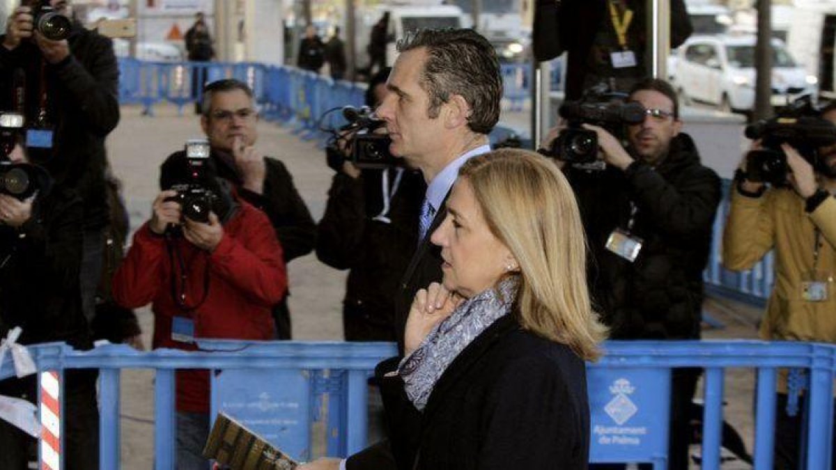 La infanta Cristina, junto a su esposo Iñaki Urdangarin.-EFE