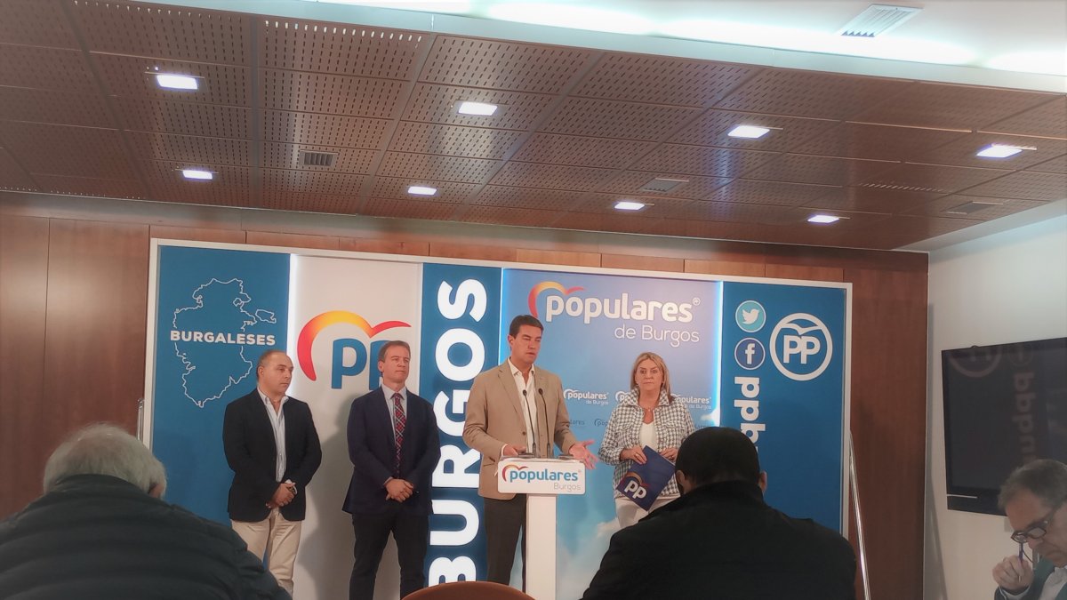 El procurador Ángel Ibáñez presenta las rebajas fiscales aprobadas por el Gobierno de Alfonso Fernández Mañueco.