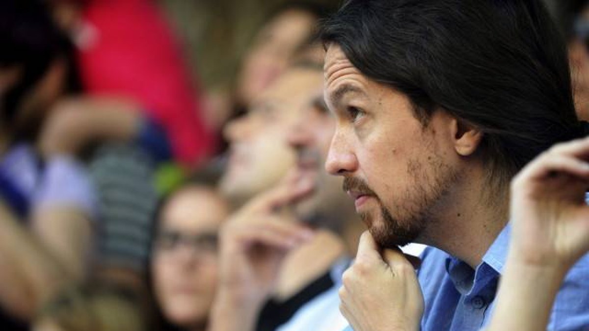 El secretario general de Podemos, Pablo Iglesias, en un acto de Podemos en Toledo, este domingo.-Foto:   EFE / ISMAEL HERRERO / EFE