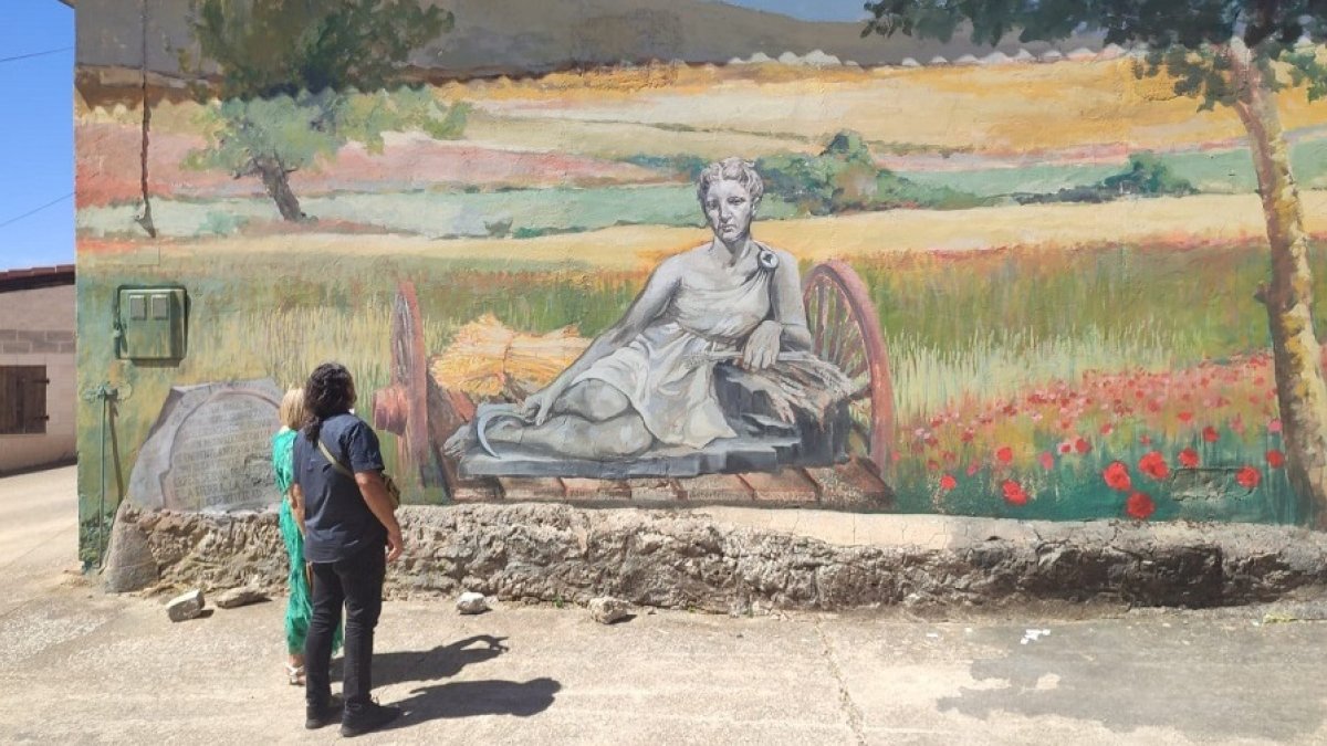 Mural de la Diosa Ceres en Medinilla de la Dehesa. STARTER PROYECTOS CULTURALES