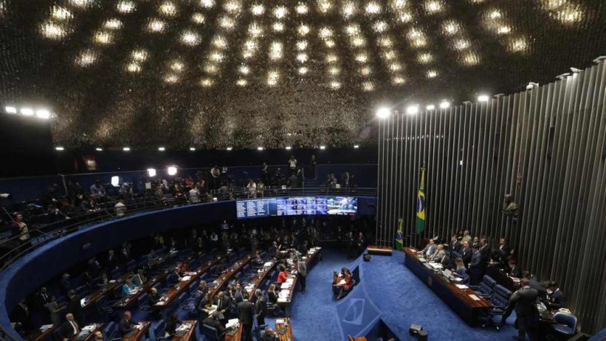 El Senado brasileño durante el inicio del proceso del 'impeachment' a Rousseff.-ERALDO PERES / AP