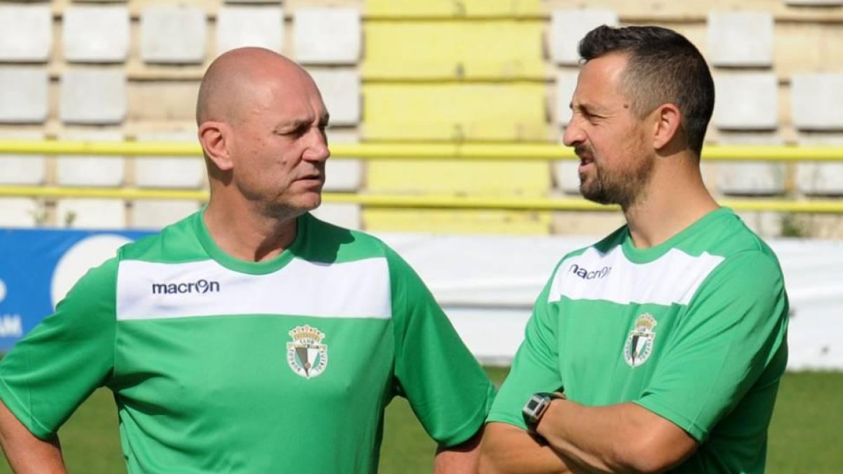 Fede Castaños y David González coincidieron en el organigrama técnico del Burgos CF.-ISRAEL L. MURILLO