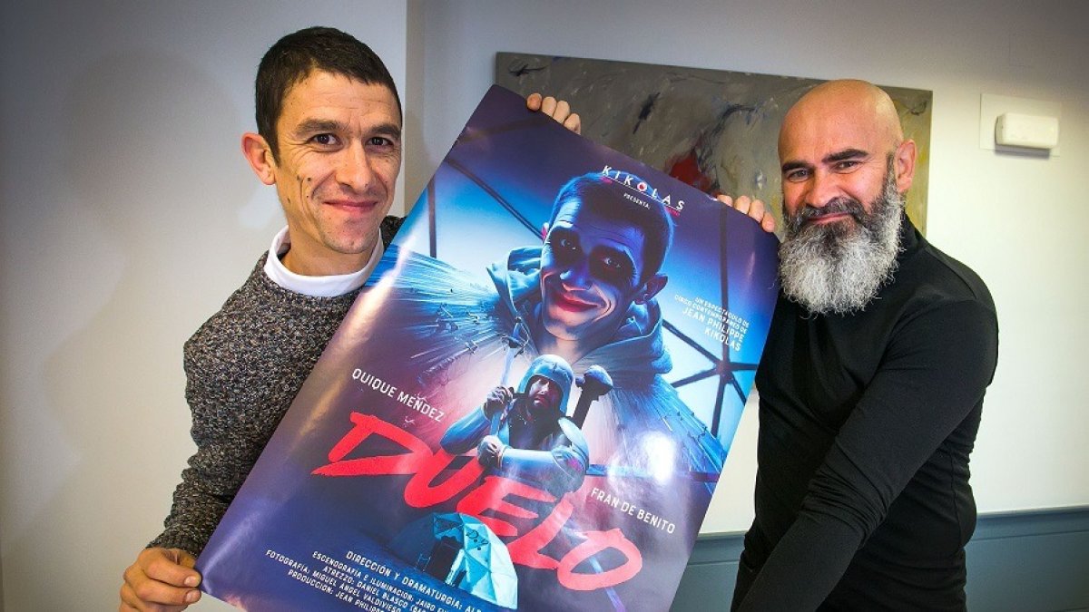 Quique Méndez (Jean Philippe Kikolas) y Alejandro Britos durante la presentación de ‘Duelo’, que se estrena en el Escena Abierta. TOMÁS ALONSO