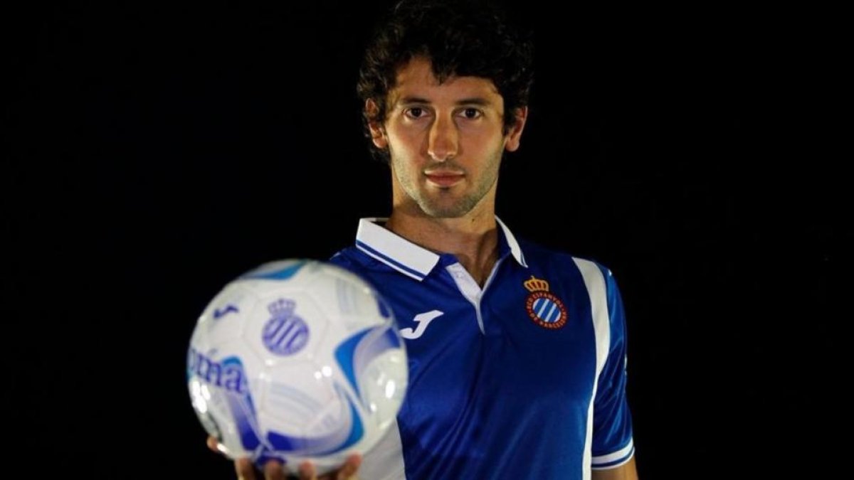 La primera foto oficial de Granero como futbolista del Espanyol.-