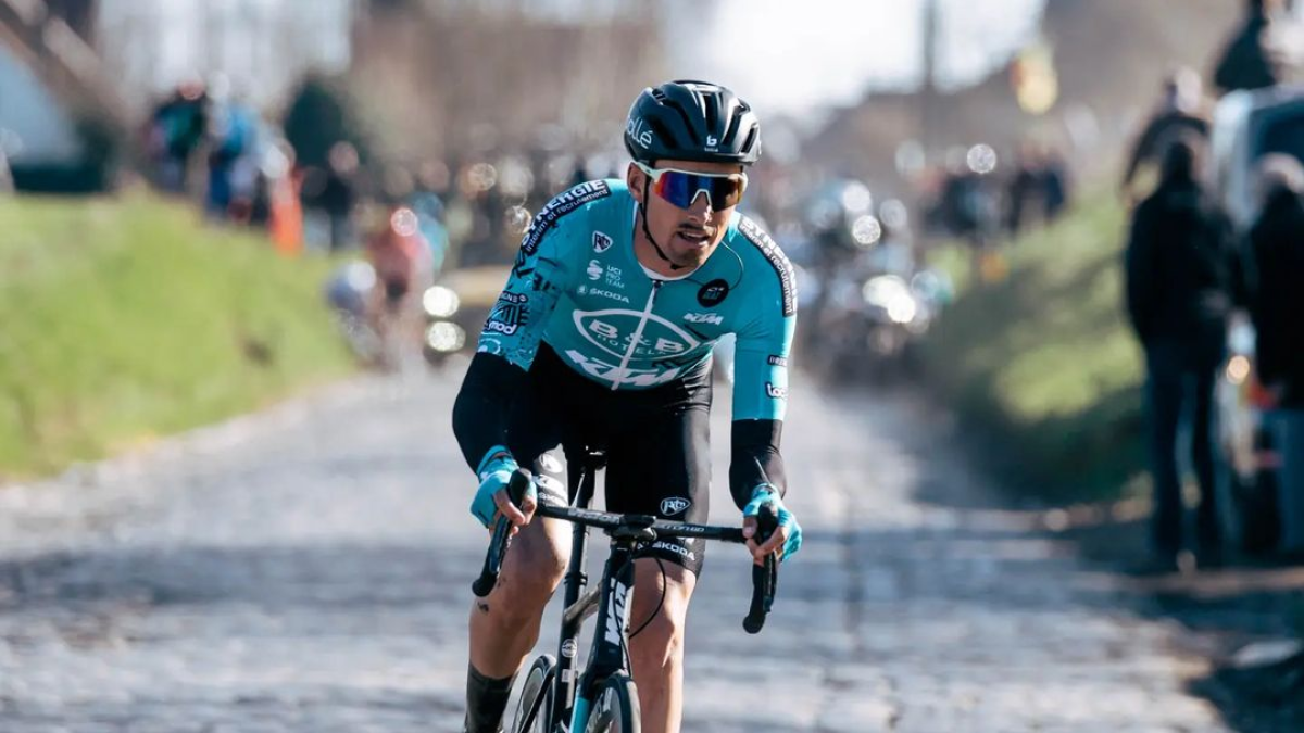 El ciclista francés llega a la escuadra burgalesa procedente del B&B HOTELS - KTM. @cyril_barthe