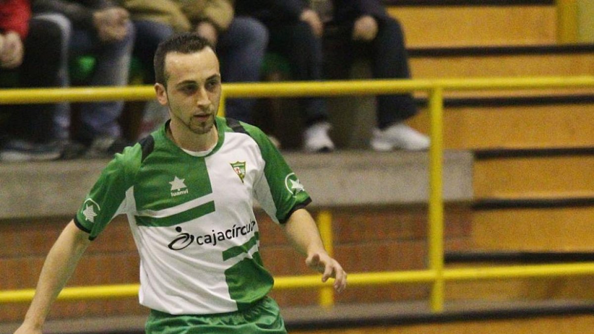 Los verdiblancos disputan su partido más importante del curso-Santi Otero