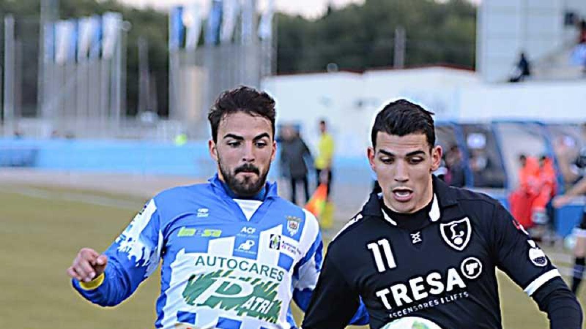 Los blanquiazules dieron un paso atrás en sus aspiraciones-Alberto Calvo