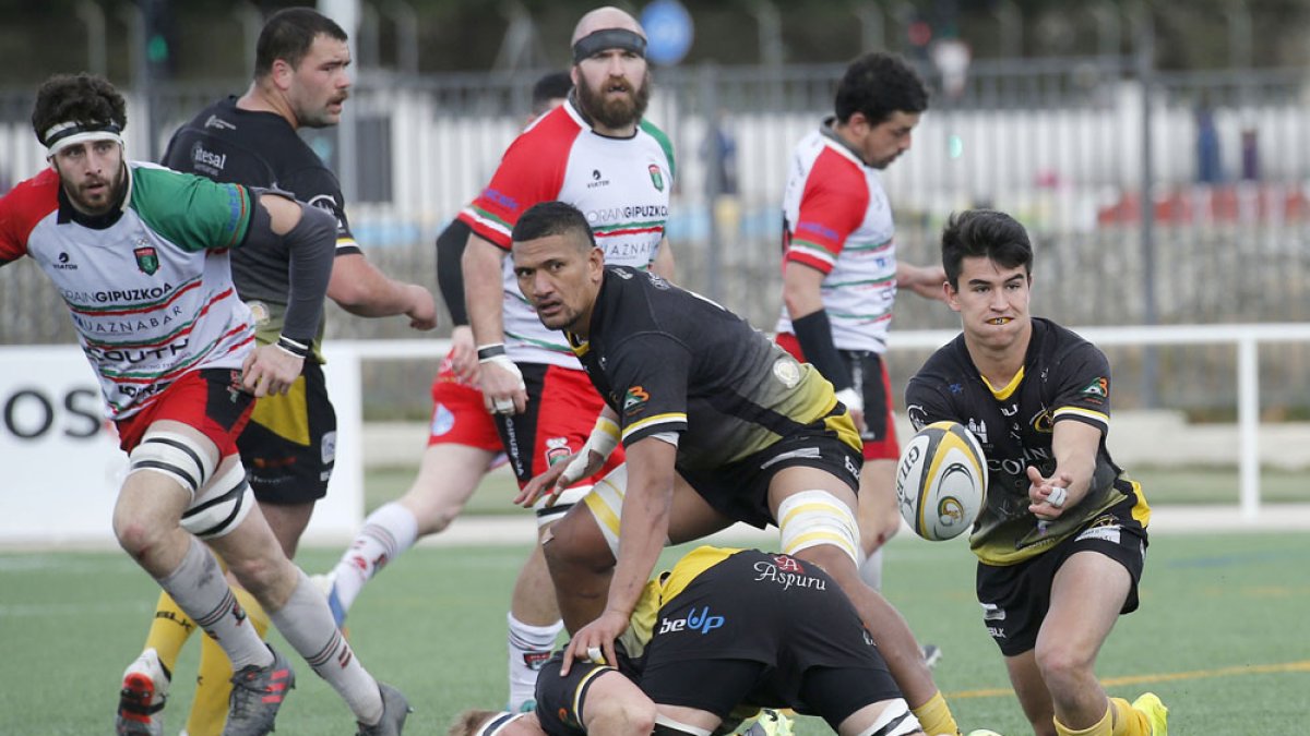 El UBU Colina Clinic considera que suspender es la menos mala de las opciones.