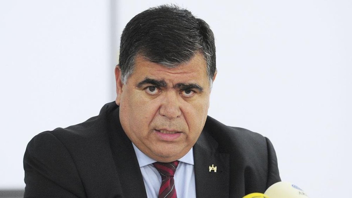 Juan Manuel Manso presenta su candidatura a rector de la Universidad de Burgos / ISRAEL L. MURILLO