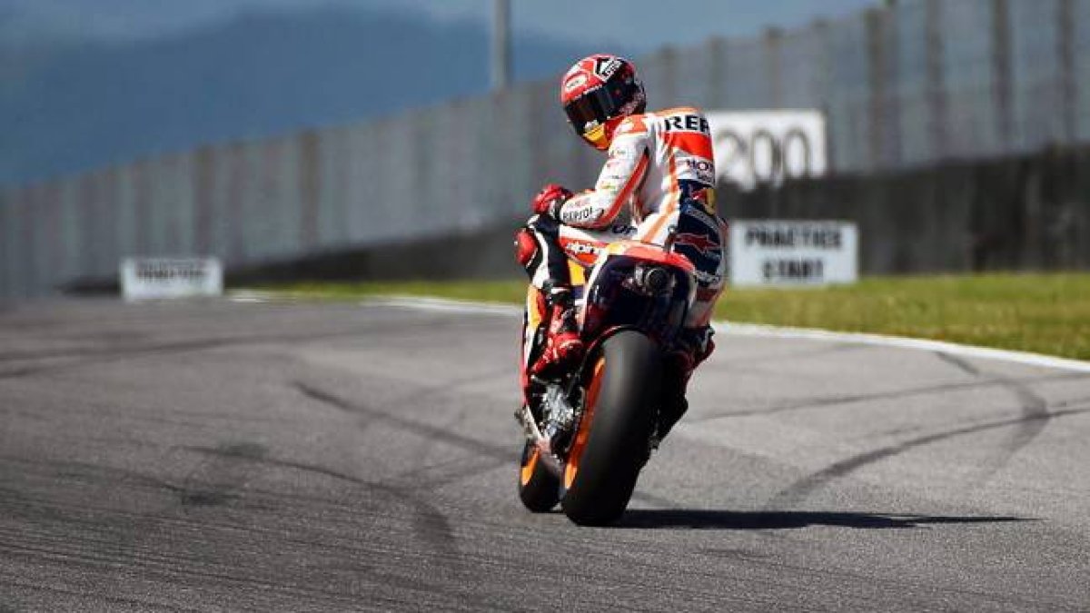 Marc Márquez en el Gran Premio de Italia.-Foto: CLAUDIO ONORATI / EFE