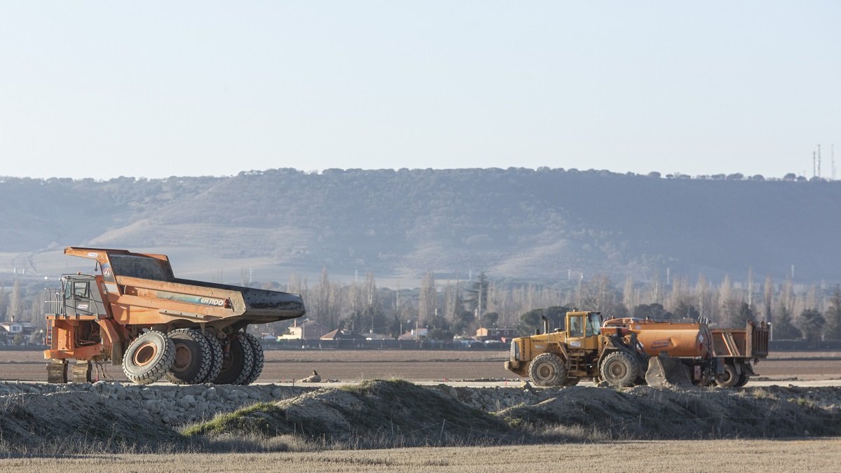 20230216. VALLADOLID. Foto: Joaquín Rivas / Photogenic. Obras de la autovía A11 en la provincia de Valladolid a la altura del término de Villabañez.