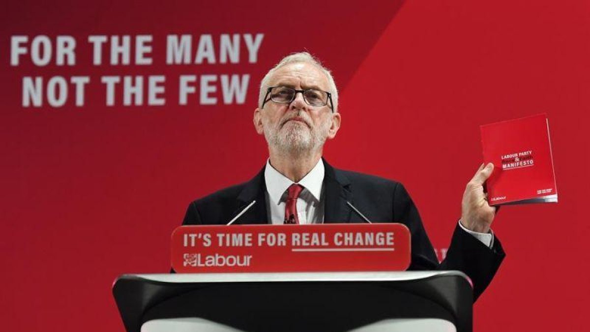 El líder del Partido Laborista, Jeremy Corbyn, durante un mitin en Londres este martes-EFE