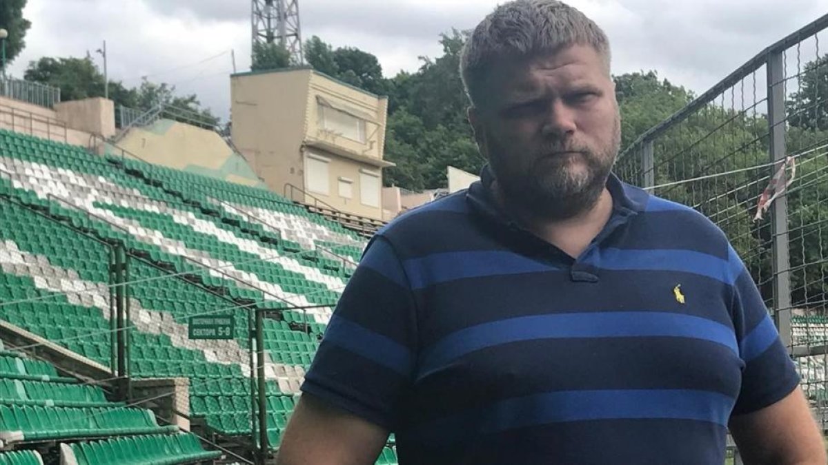 Serguei, un hooligan ruso.-EL PERIÓDICO