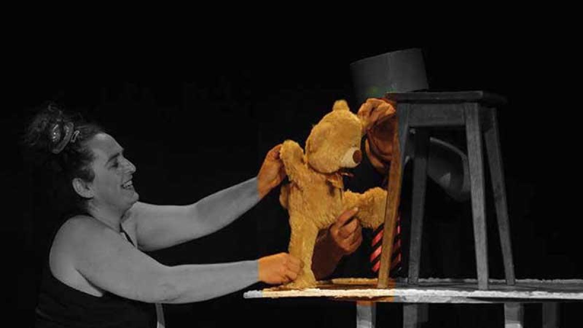 Mercedes Herrero lleva 25 años en el mundo teatral de la Comunidad.-