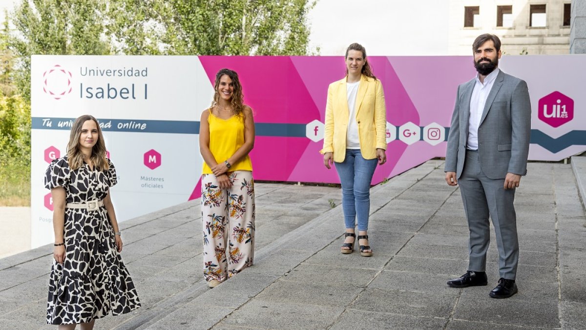 Tania Corrás, Alba Mayor, Lorena Obregón y Marcos López-Flores son cuatro de los responsables de estos proyectos en la Universidad.