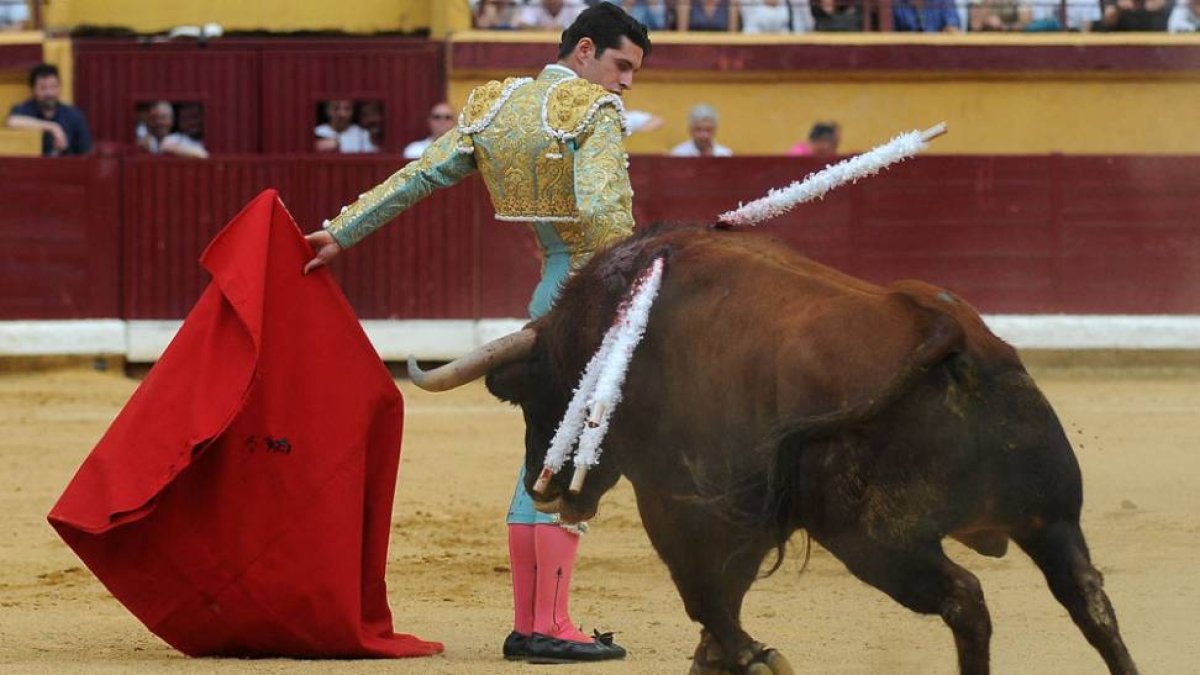 Alejandro Talavante hará el paseíllo el 27 de junio y compartirá cartel con Ponce y ‘El Juli’ con toros de Bañuelos.-ECB