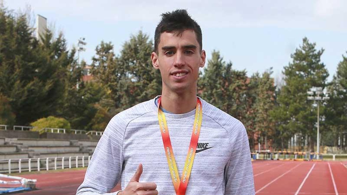 El atleta burgalés Jesús Gómez-Raúl G. Ochoa
