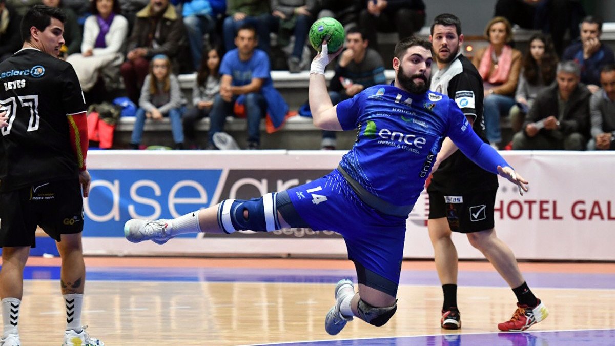 Samuel Gómez jugó la pasada temporada en Torrelavega. ECB