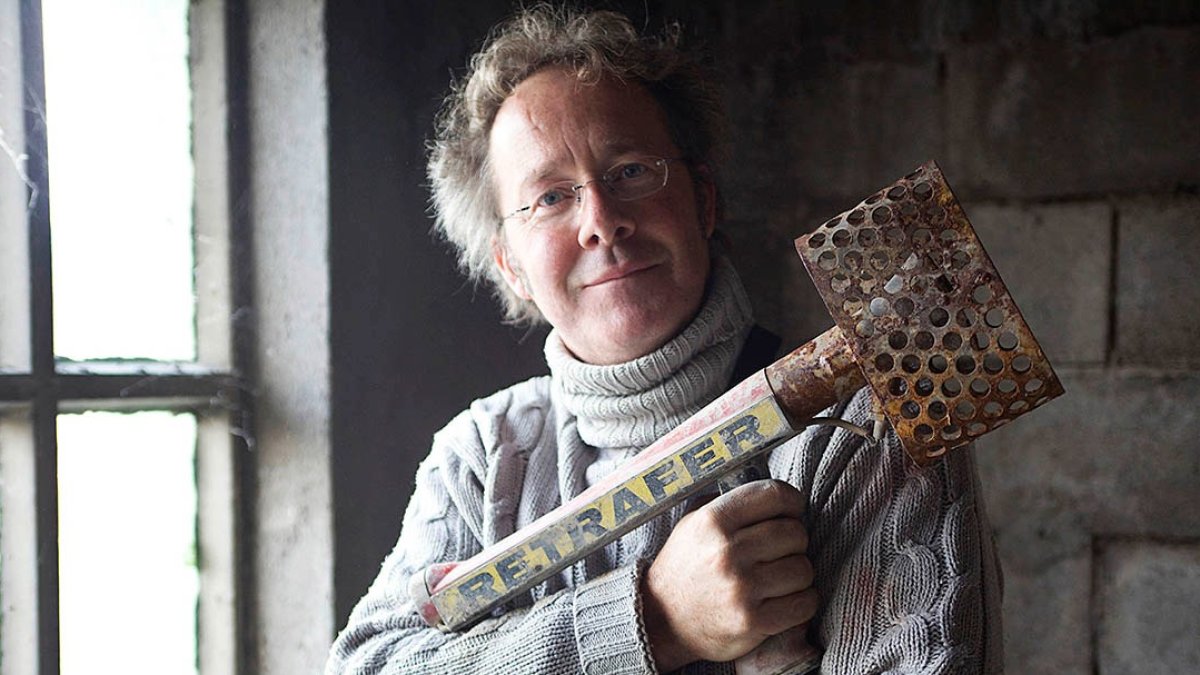 El poeta burgalés Jorge Villalmanzo, en una fotografía de 2009. ASÍS G. AYERBE