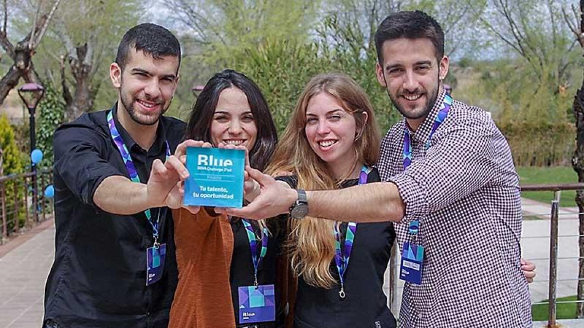 La calle sonante son Daniel Guantes, Lucía Martín, Leyre Aparicio y Javier López.-