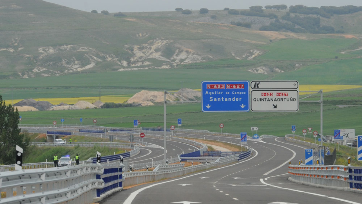 Tramo de la A-73 hasta Quintanaortuño. ISRAEL L. MURILLO