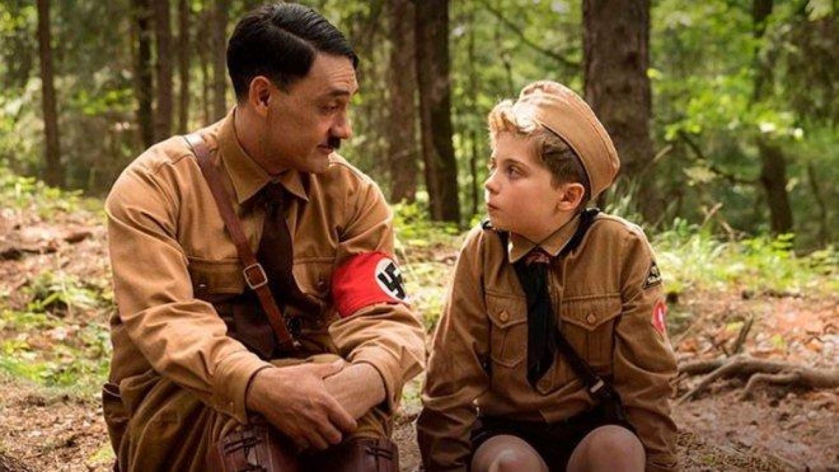Un fotograma de ’Jojo Rabbit’, de Taika Watiti-