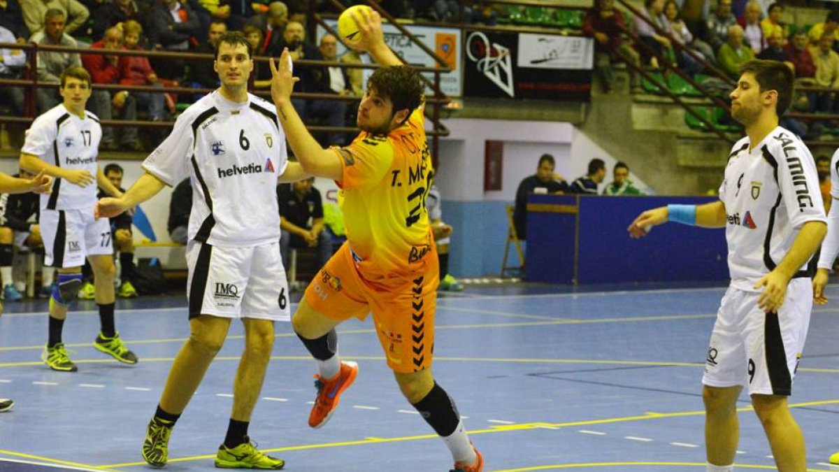 Los burgaleses quieren brindar un triunfo a su afición en la despedida de la temporada-Alberto Calvo