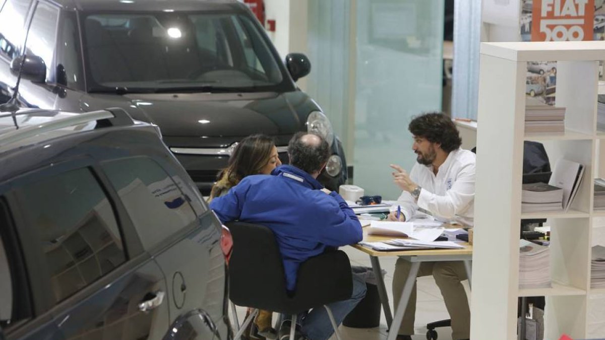 El canal de compra que más crece, un 17,3% frente a 2014, es el de empresas-RAÚL G. OCHOA