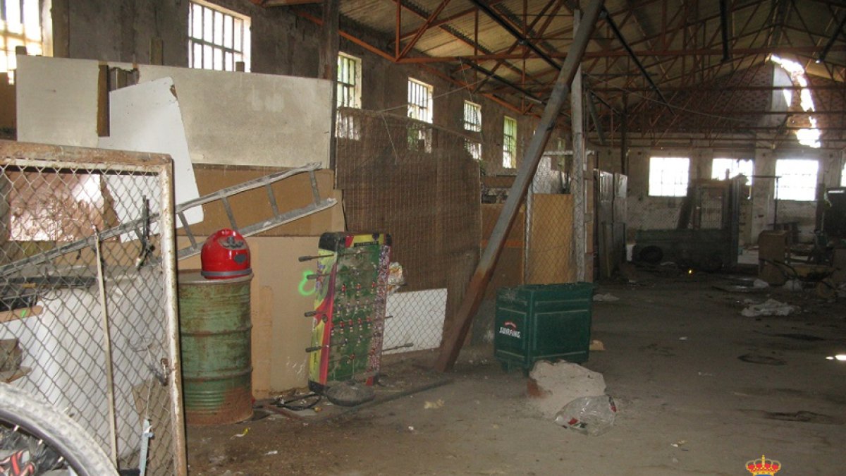 Imagen del interior de las naves. GUARDIA CIVIL