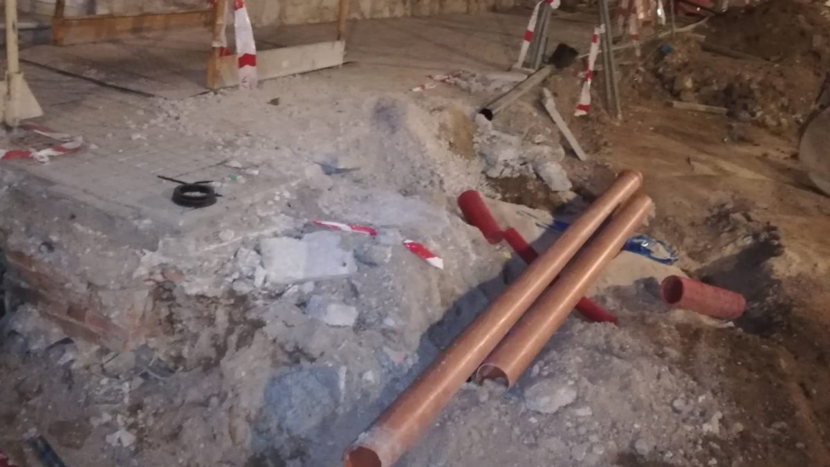 La presencia de estas tuberías ha despertado mucha preocupación entre los vecinos